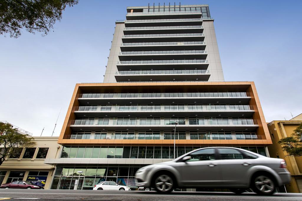 Astra Apartments Adelaide Bagian luar foto